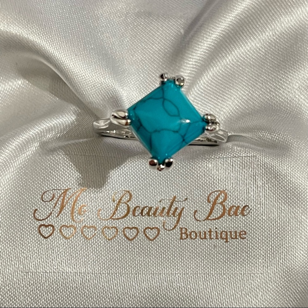 Turquoise Ring - Picture 3 of 5